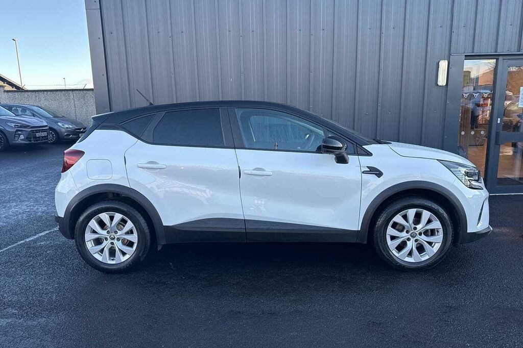Renault Captur 1.3 Tce 140 Iconic SC21BWB White #4