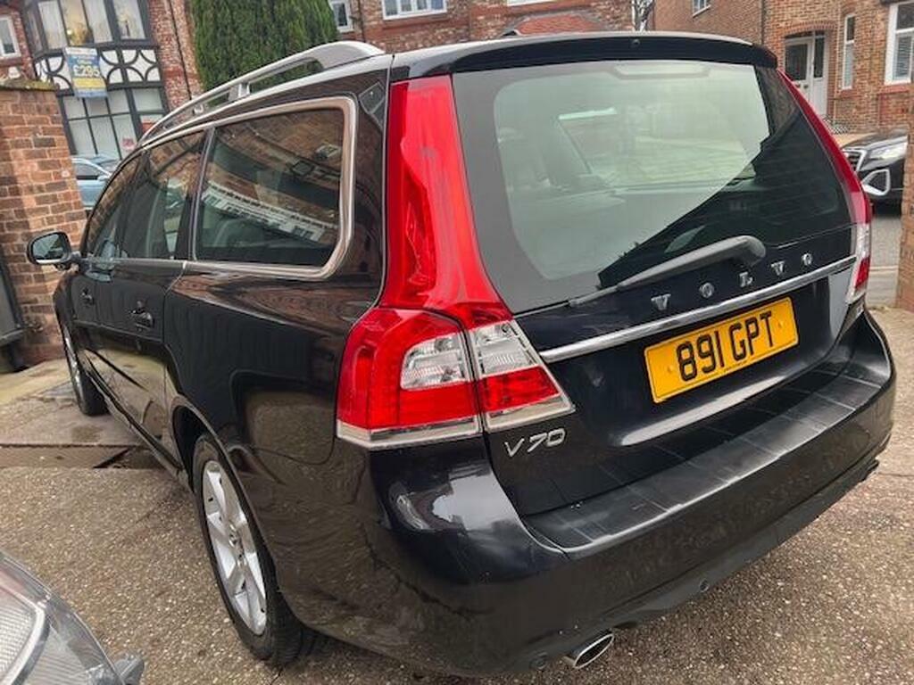 Volvo V70 2.4 D5 Se Lux Geartronic Euro 5 Black #3