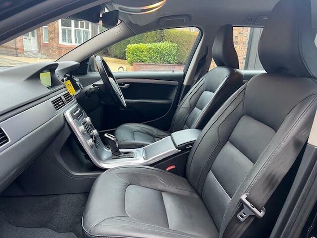 Volvo V70 2.4 D5 Se Lux Geartronic Euro 5 Black #6
