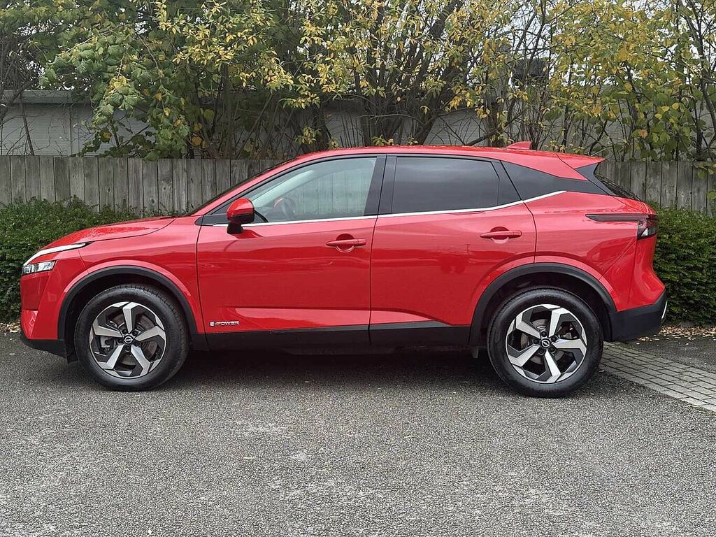 Nissan Qashqai 1.5 E-power N-connecta YY24UFL Red #4