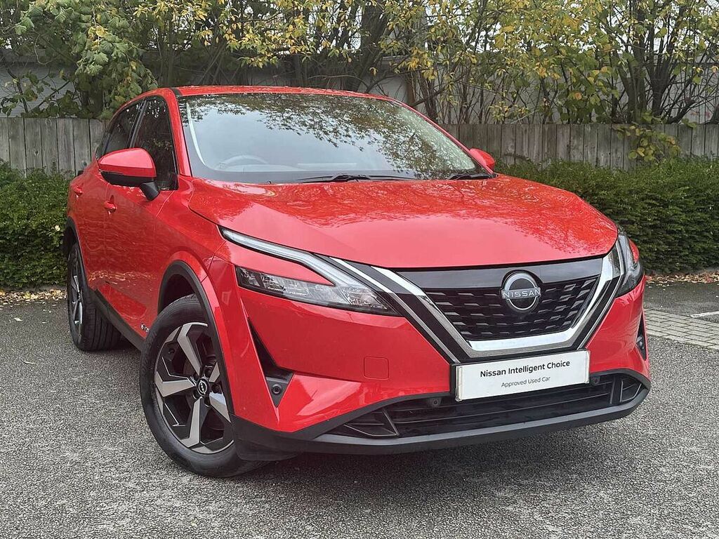 Nissan Qashqai 1.5 E-power N-connecta Red