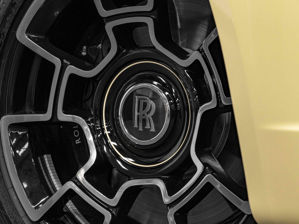 Rolls-Royce Dawn 6.6 V12 Convertible Euro 6 563 Bh Black #38