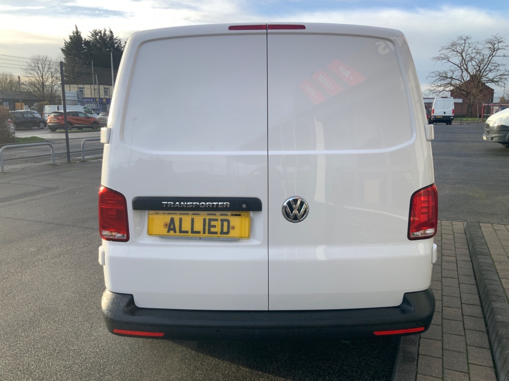 Volkswagen Transporter T28 2.0 Tdi Startline Swb Air Con YF72RCZ White #5