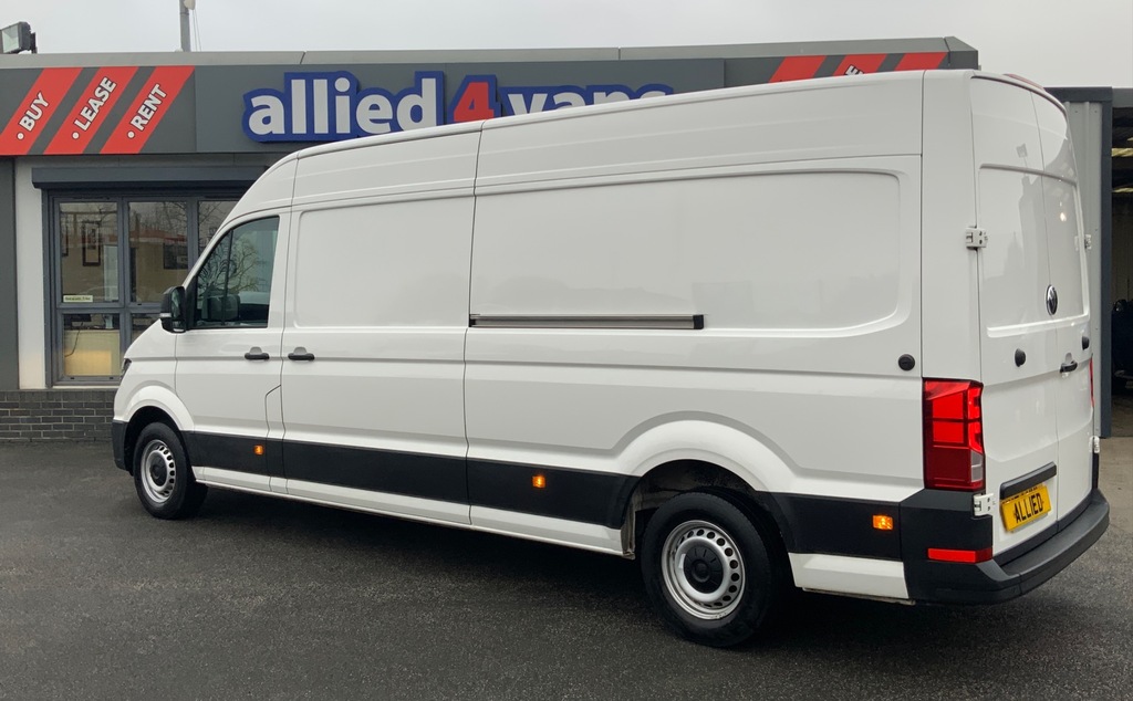 Volkswagen Crafter Cr35 2.0 Tdi 140 Bhp Lwb High Roof Commerce Plus - YK74UKL White #3