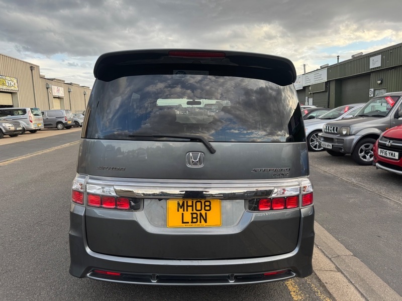 Honda StepWagon Petrol #8