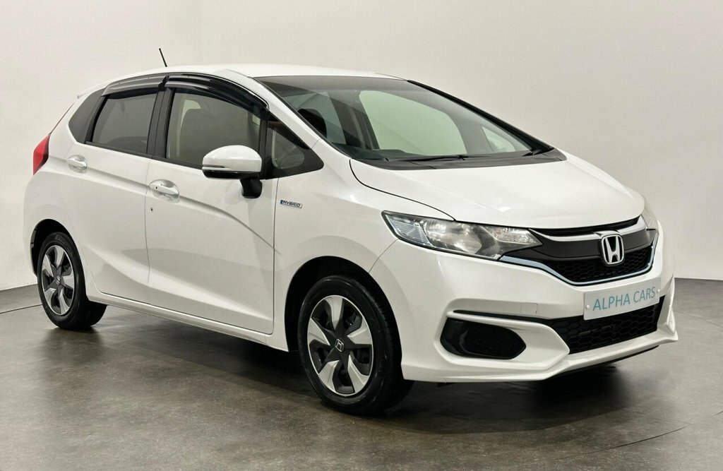 Honda Fit 1.5 Hybrid Silver #1