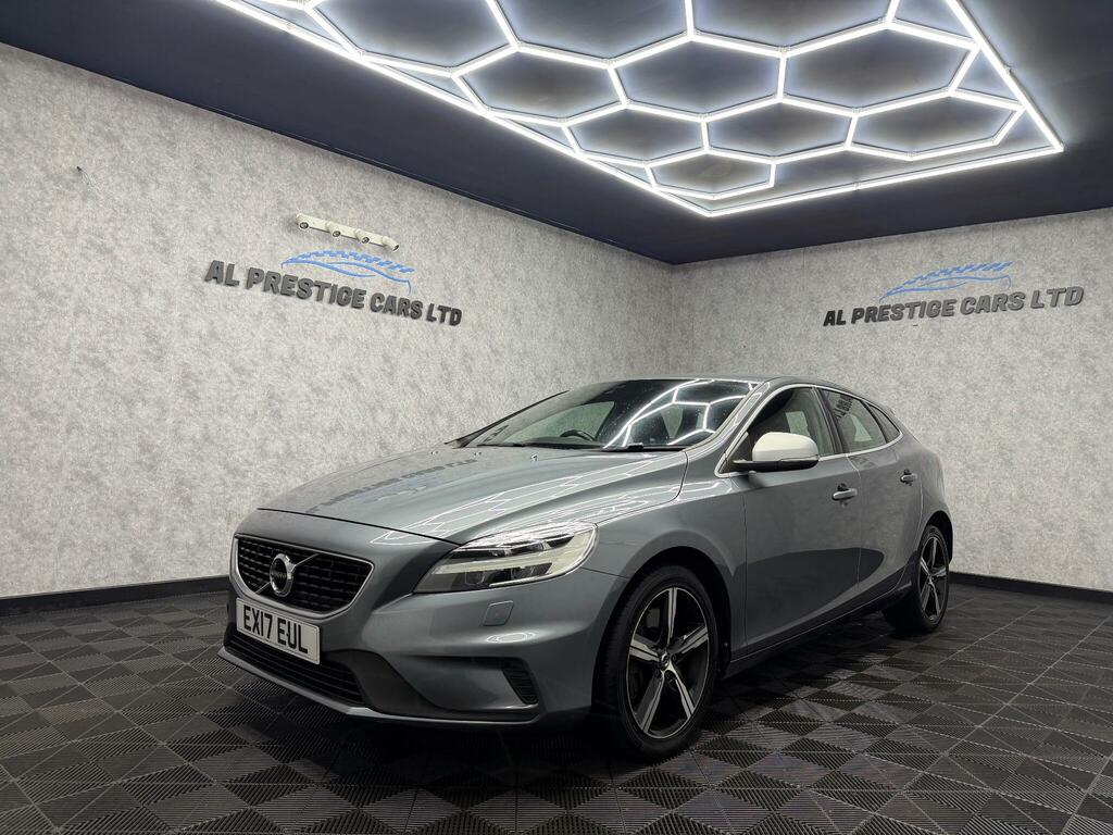 Volvo V40 1.5 T3 R-design Euro 6 Ss Grey
