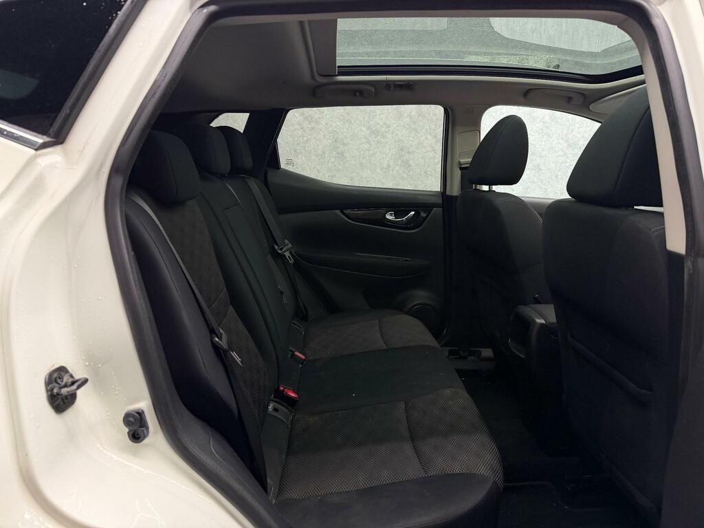 Nissan Qashqai 1.5 Dci N-tec 2Wd Euro 5 Ss NG64UHB White #6
