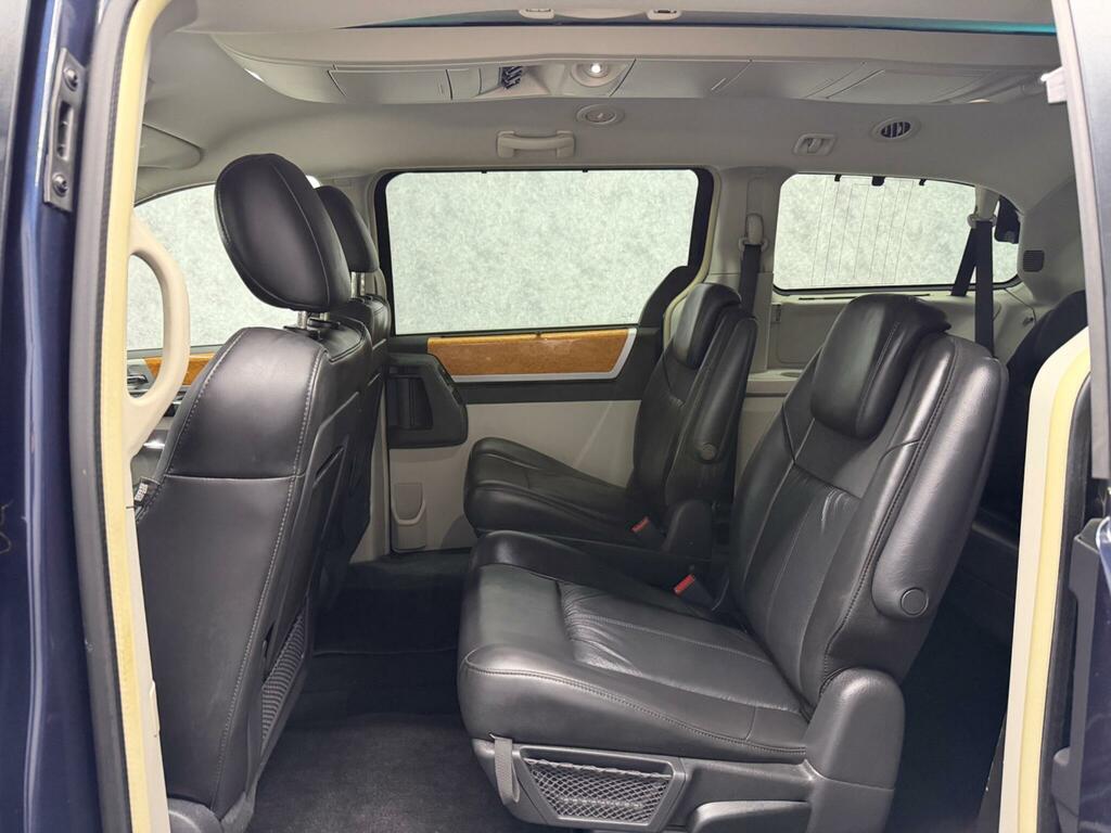 Chrysler Grand Voyager Mpv Black #13