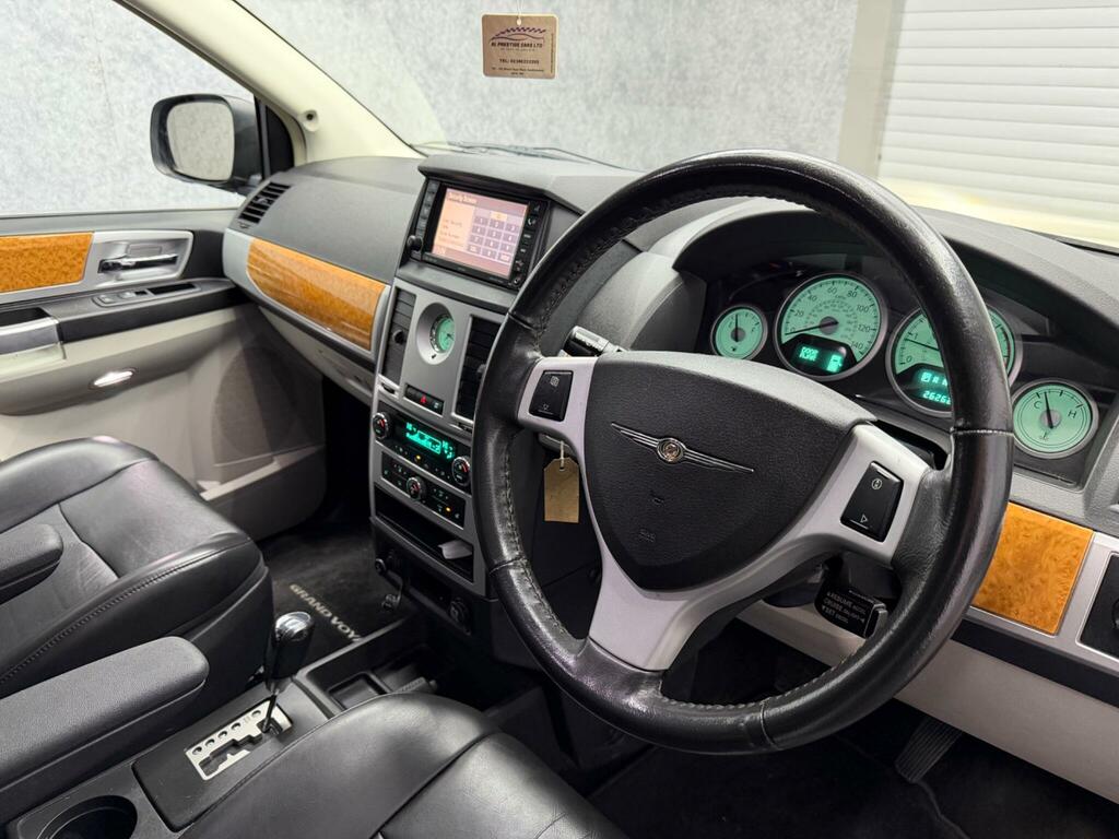 Chrysler Grand Voyager Mpv Black #2