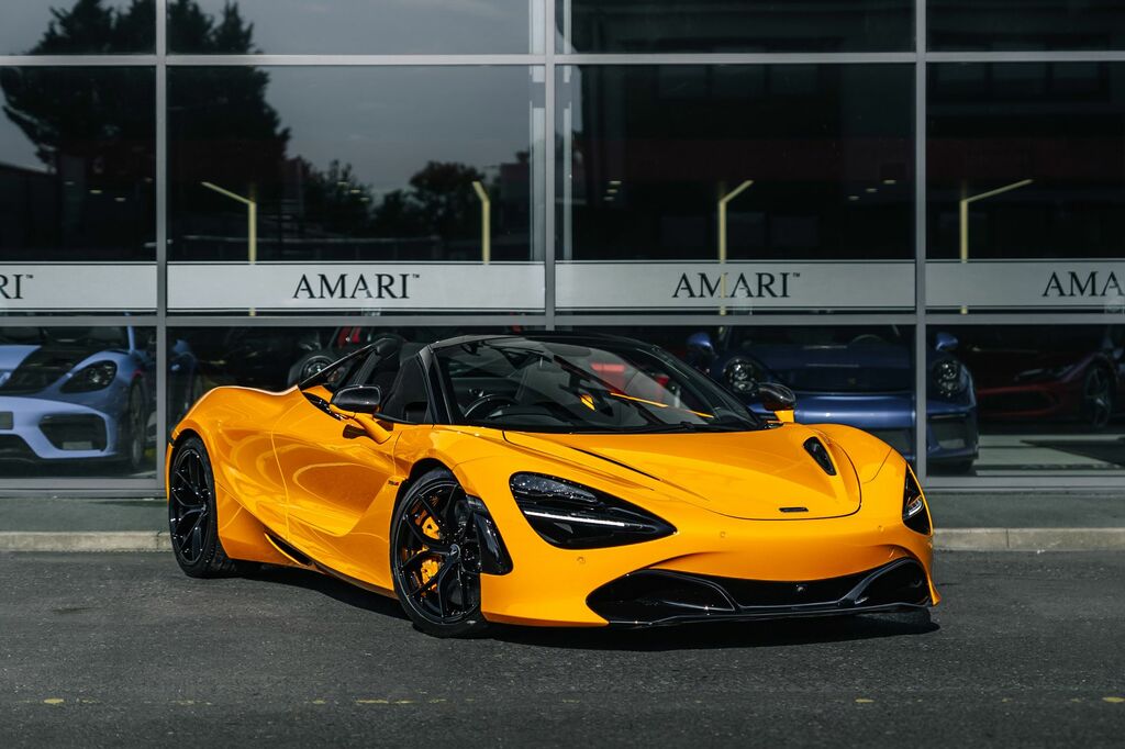 McLaren 720S Spider Performance V8 Orange