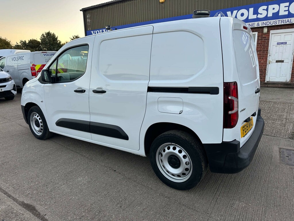 Vauxhall Combo Turbo D 2300 Edition Panel Van L1 H1 FE19NVZ White #5
