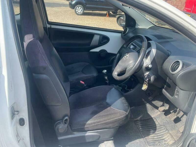 Toyota Aygo 1.0 Vvt-i Ice Euro GY12HEJ White #3