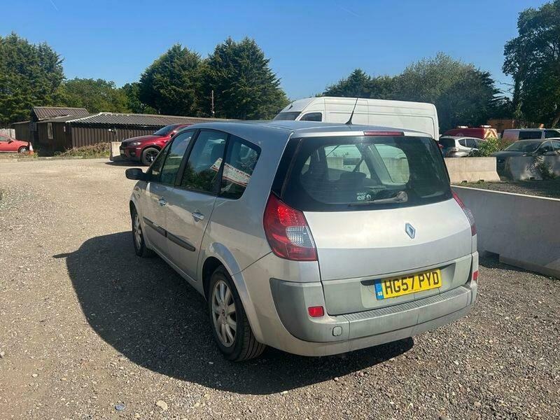 Renault Grand Scenic 1.6 Vvt Dynamique 2007 Silver #15