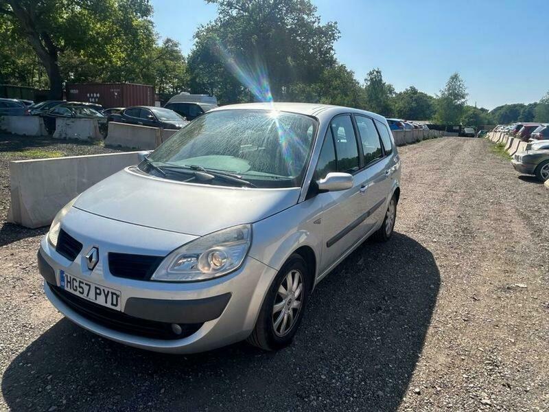 Renault Grand Scenic 1.6 Vvt Dynamique 2007 Silver #13