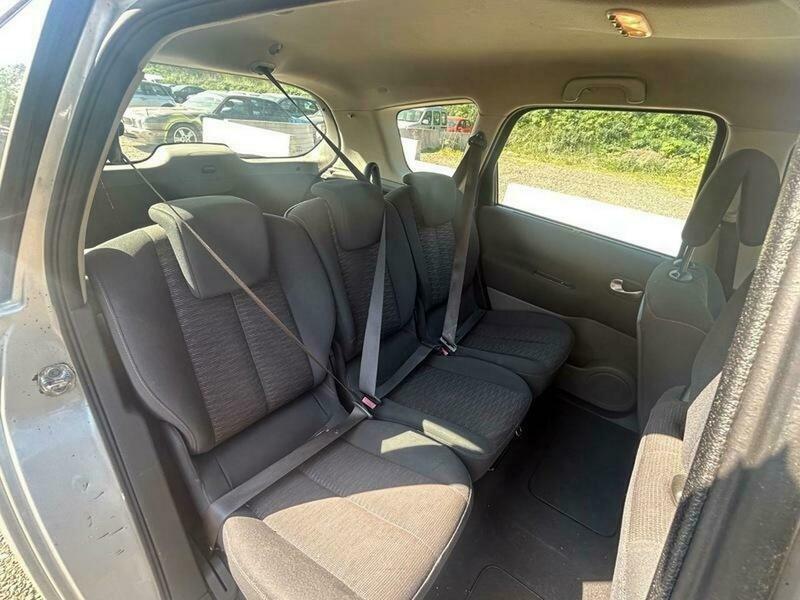 Renault Grand Scenic 1.6 Vvt Dynamique 2007 Silver #18