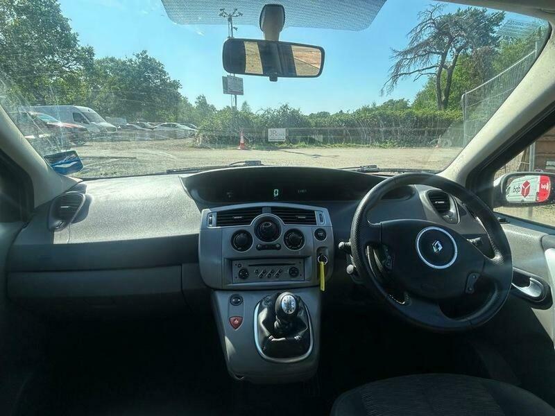 Renault Grand Scenic 1.6 Vvt Dynamique 2007 Silver #4