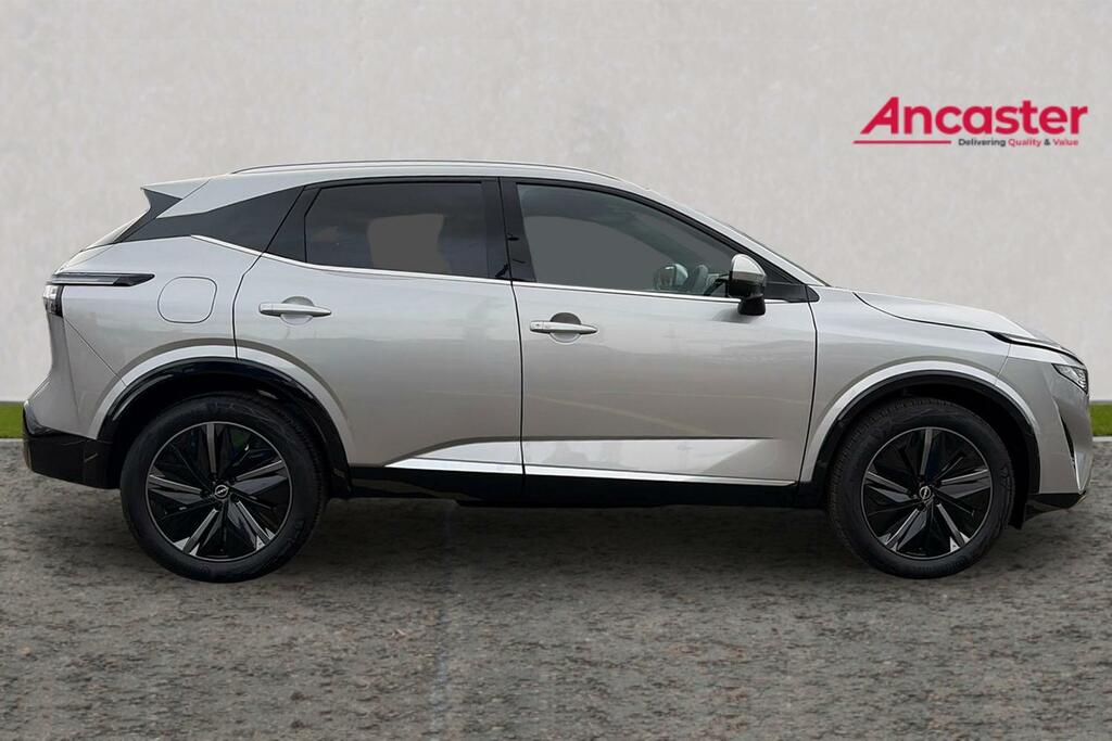 Nissan Qashqai 1.3 Dig-t Mh Tekna Bose LV75TBU Silver #2