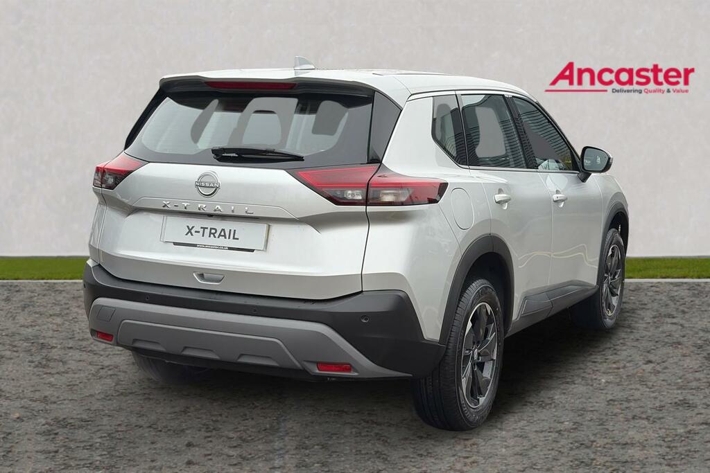 Nissan X-Trail 1.5 Mhev 163 Acenta Premium Xtronic Silver #3