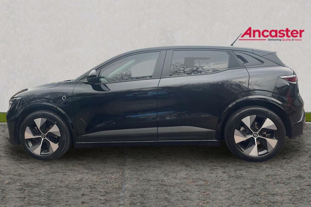 Renault Megane E-Tech Ev60 160Kw Equilibre 60Kwh Optimum Charge SB72EES Black #6