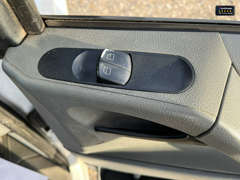 Mercedes-Benz Vito Unknown Black #21
