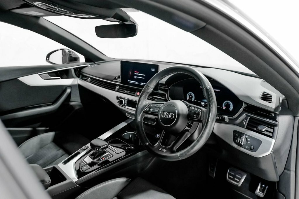 Audi A5 2L S Line DG22BUU Black #3