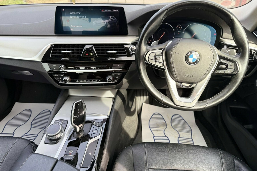 BMW 5 Series Saloon RJ19YFD Blue #6