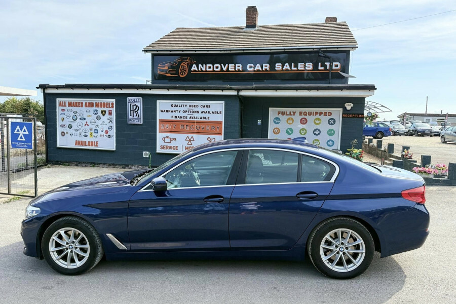 BMW 5 Series Saloon Blue