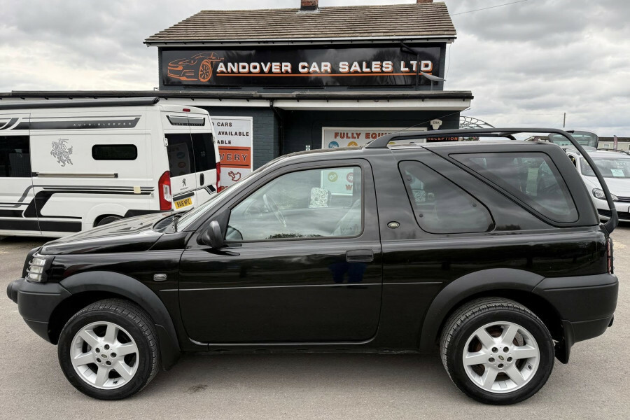 Land Rover Freelander 2.0 Td4 Es Station Wagon Silver #1