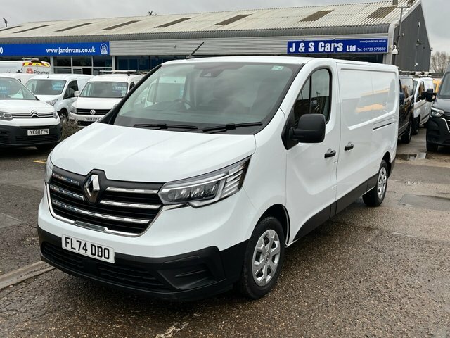 Renault Trafic Dci Blue Ll30 Advance FL74DDO White #3