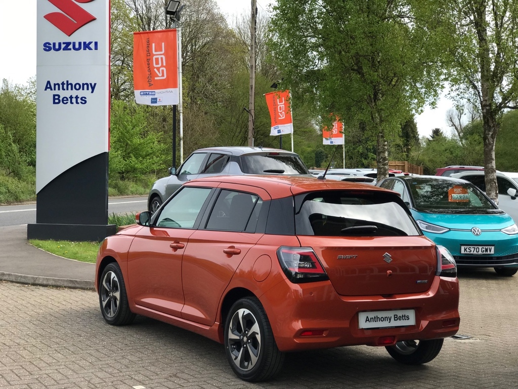 Suzuki Swift 1.2 Mild Hybrid Ultra LK25XLT Orange #6