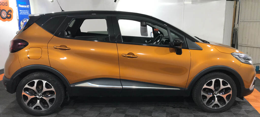 Renault Captur 1.5 Dci 90 Gt EY19ZXU Black #3