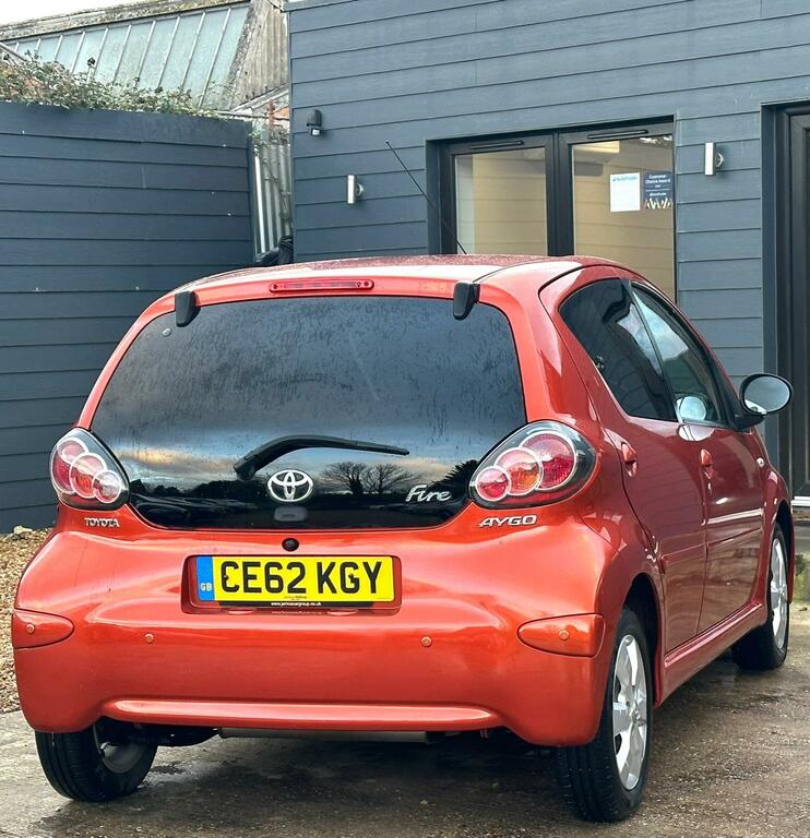 Toyota Aygo 1.0 Vvt-i Fire Euro 5 Orange #6