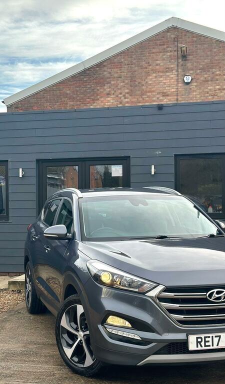Hyundai Tucson 1.7 Crdi Blue Drive Sport Edition Euro 6 Ss RE17WKC Grey #4