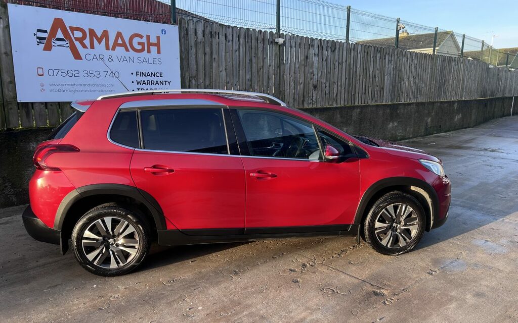 Peugeot 2008 Hdi Allure   #2