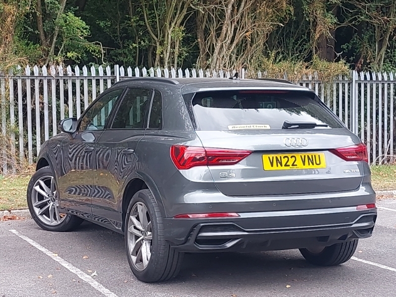 Audi Q3 35 Tfsi Black Edition S Tronic VN22VNU Grey #2