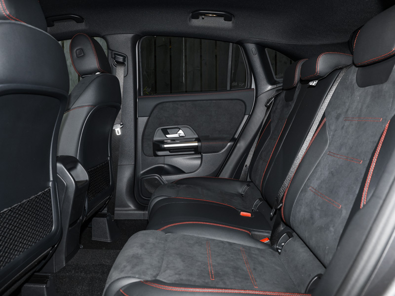 Mercedes-Benz GLA Class Gla 200D Amg Line Executive Grey #6