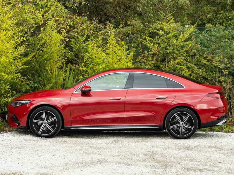 Mercedes-Benz CLA Class Cla 250 200Kw Eq Tech Amg Line Ed 85Kwh Red #4