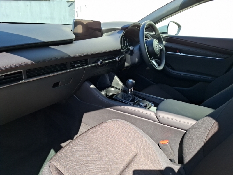 Mazda 3 2.5 E-skyactiv G Mhev 140 Prime-line White #5
