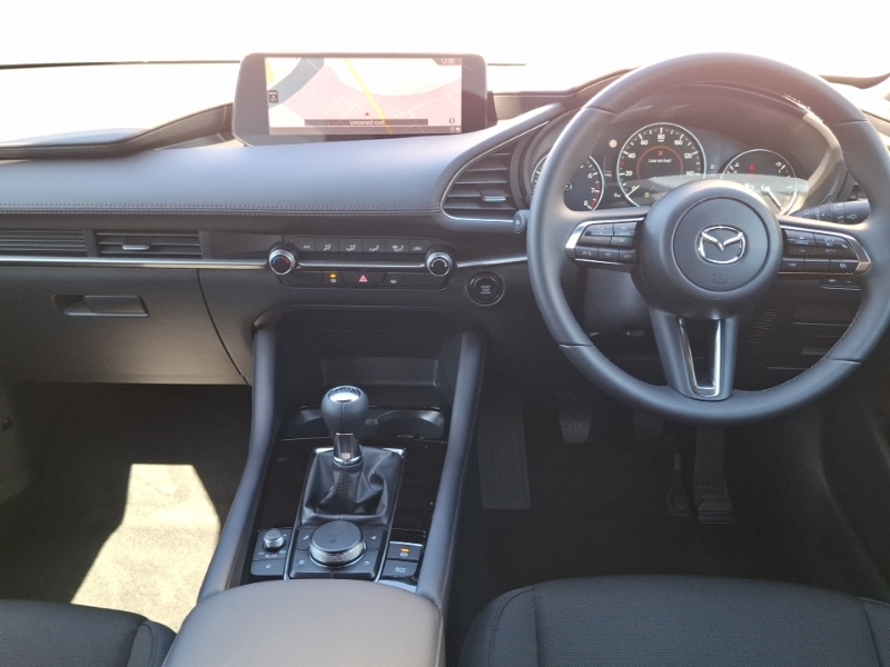 Mazda 3 2.5 E-skyactiv G Mhev 140 Prime-line White #3