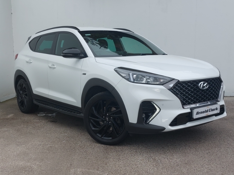 Hyundai Genesis I20 Premium Nav Mpi White #1