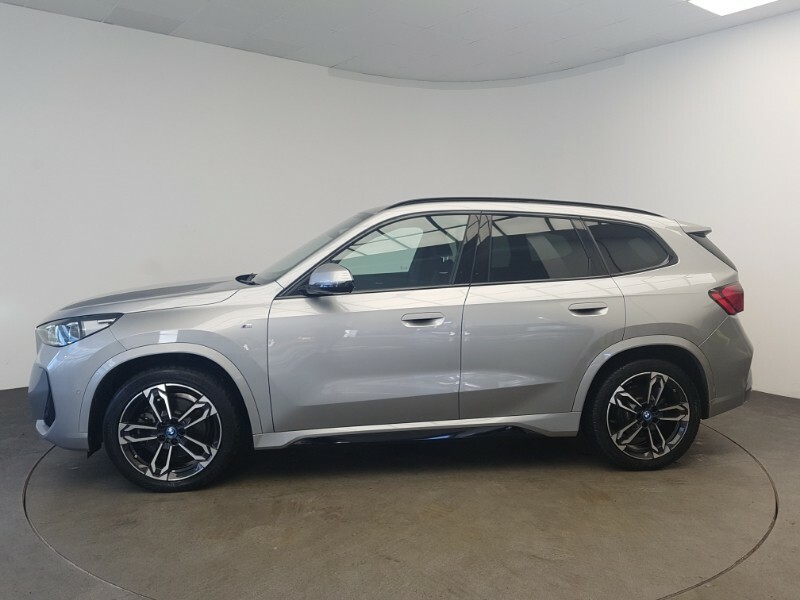 BMW iX1 230Kw Xdrive30 M Sport 65Kwh YC73KKG Silver #4