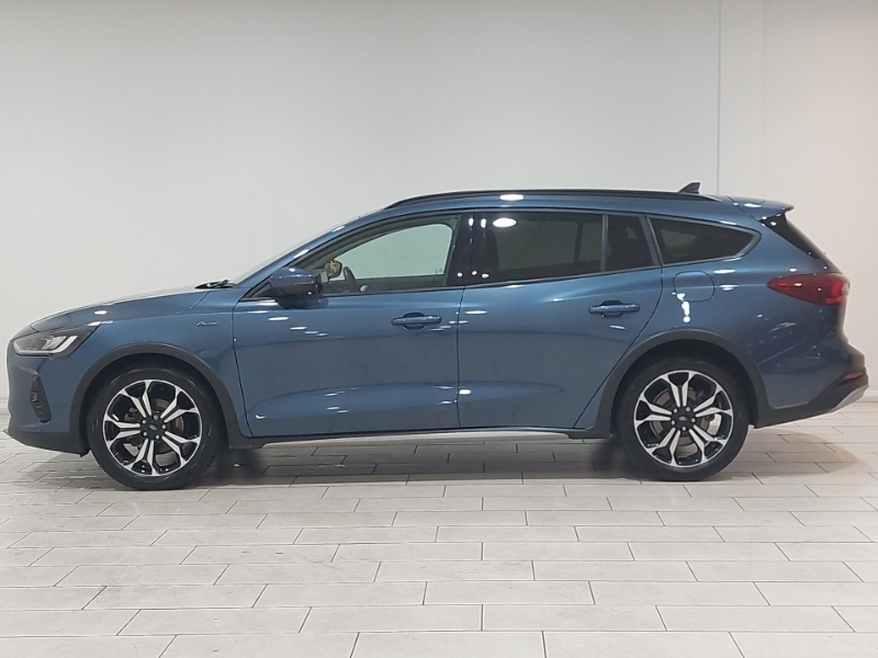 Ford Focus 1.0 Ecoboost Hybrid Mhev 155 Active X YM73SYY Blue #4