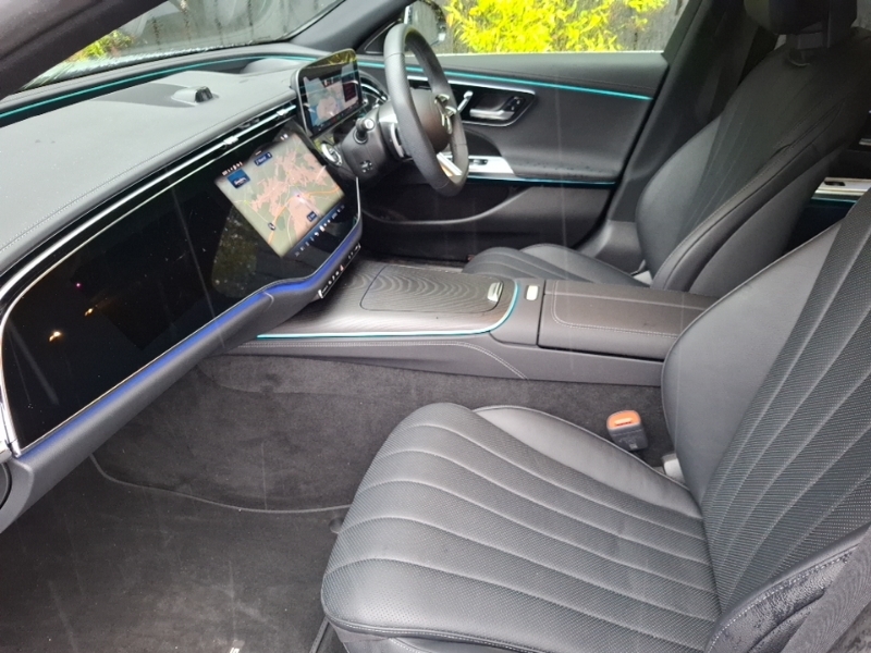 Mercedes-Benz E Class E300e Amg Line Premium Plus 9G-tronic Silver #5