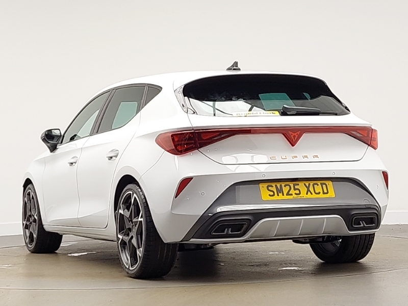 Cupra Leon 1.5 Tsi 150 V2 SM25XCD White #2