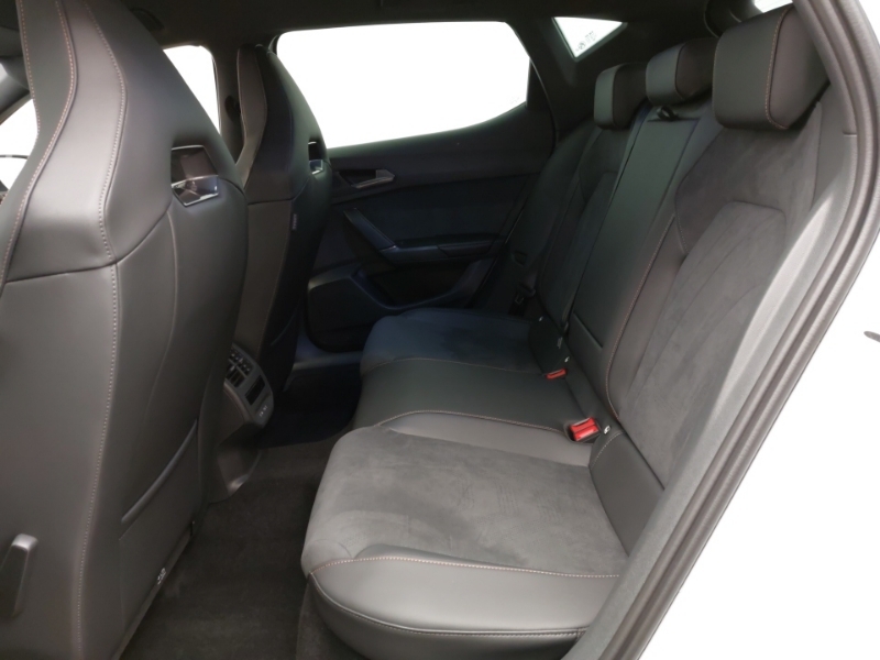 Cupra Leon 1.5 Tsi 150 V2 SM25XCD White #6