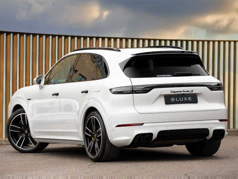 Porsche Cayenne E-hybrid Turbo S Tiptronic S White #2