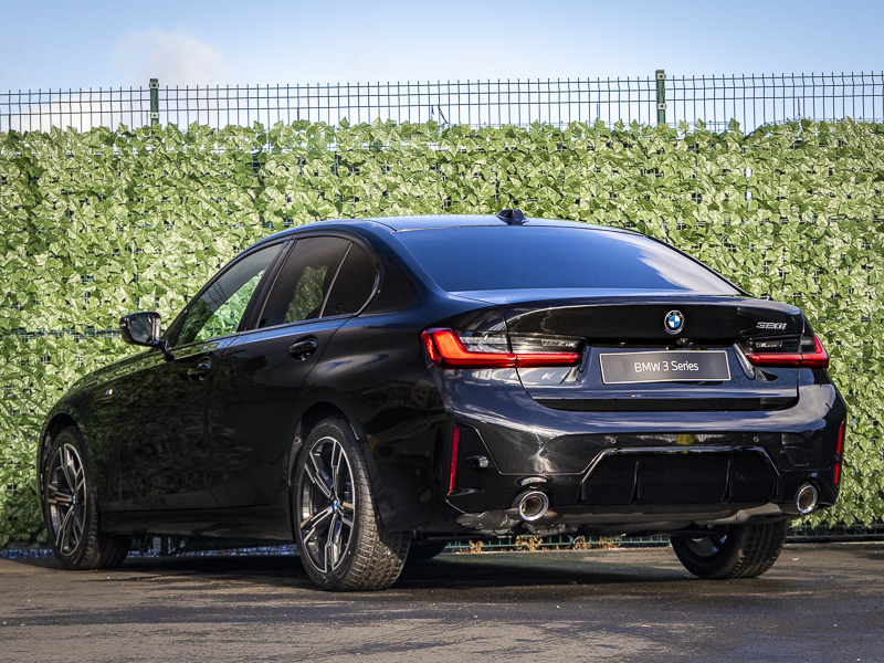 BMW 3 Series 320I M Sport Step  Black #2