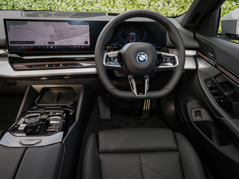 BMW 5 Series 550E Xdrive M Sport Pro Grey #5
