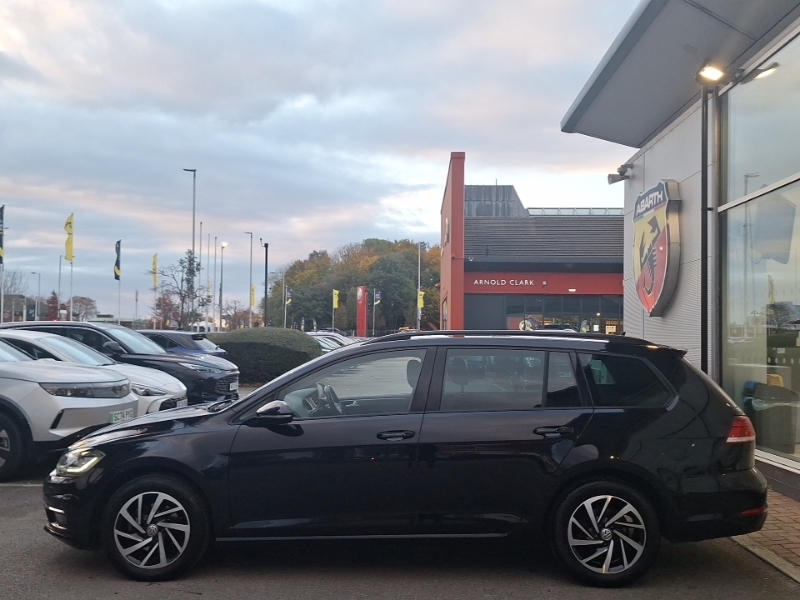 Volkswagen Golf 1.5 Tsi Evo 150 Match Edition Dsg EO20PCF Black #4